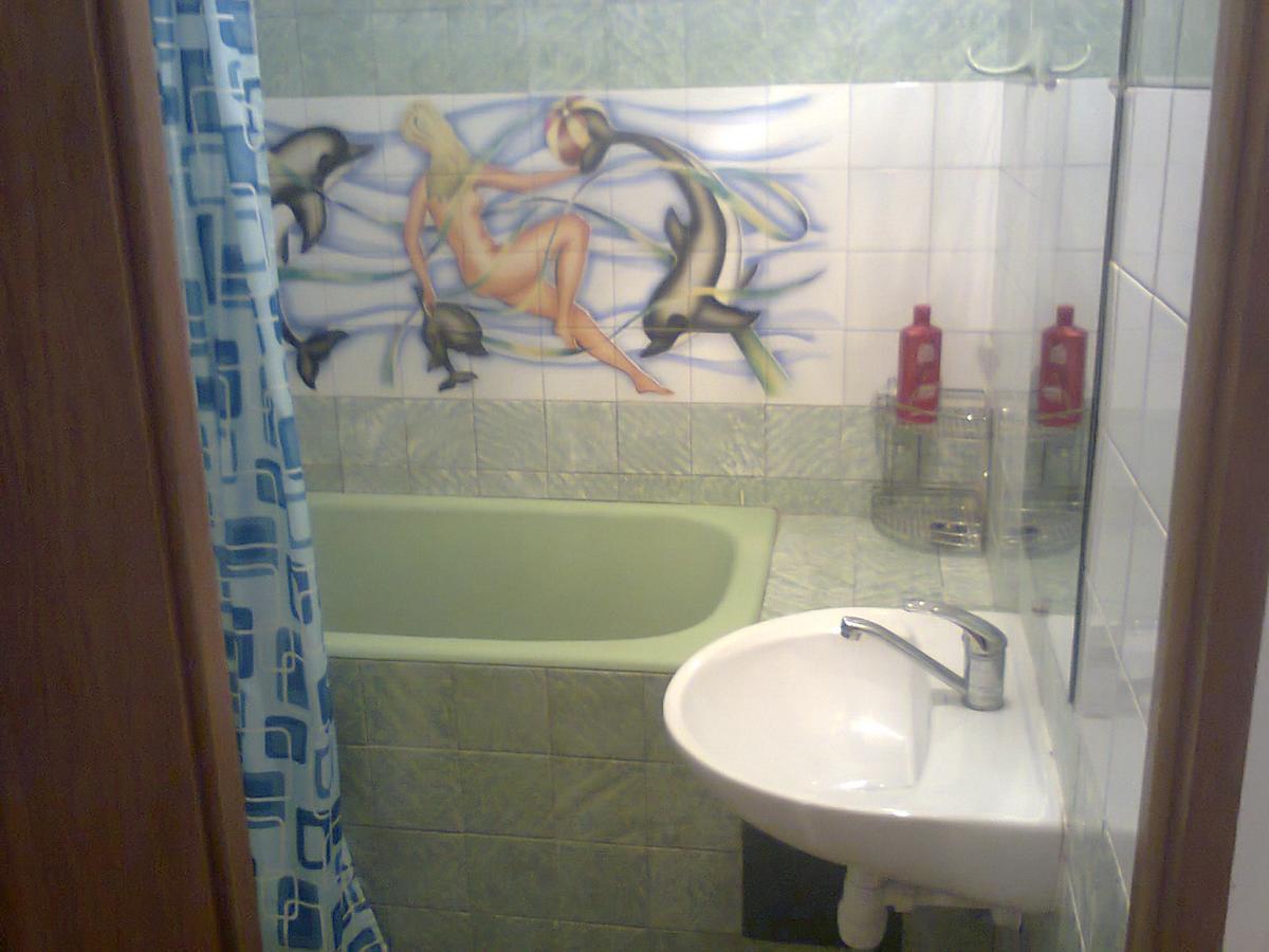 Apartment With Balcony Λβιβ Εξωτερικό φωτογραφία