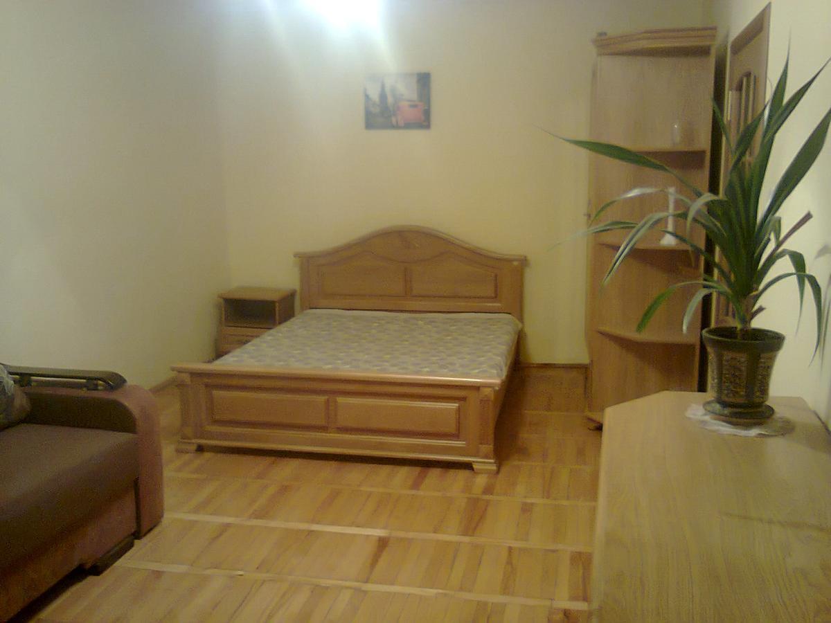 Apartment With Balcony Λβιβ Εξωτερικό φωτογραφία