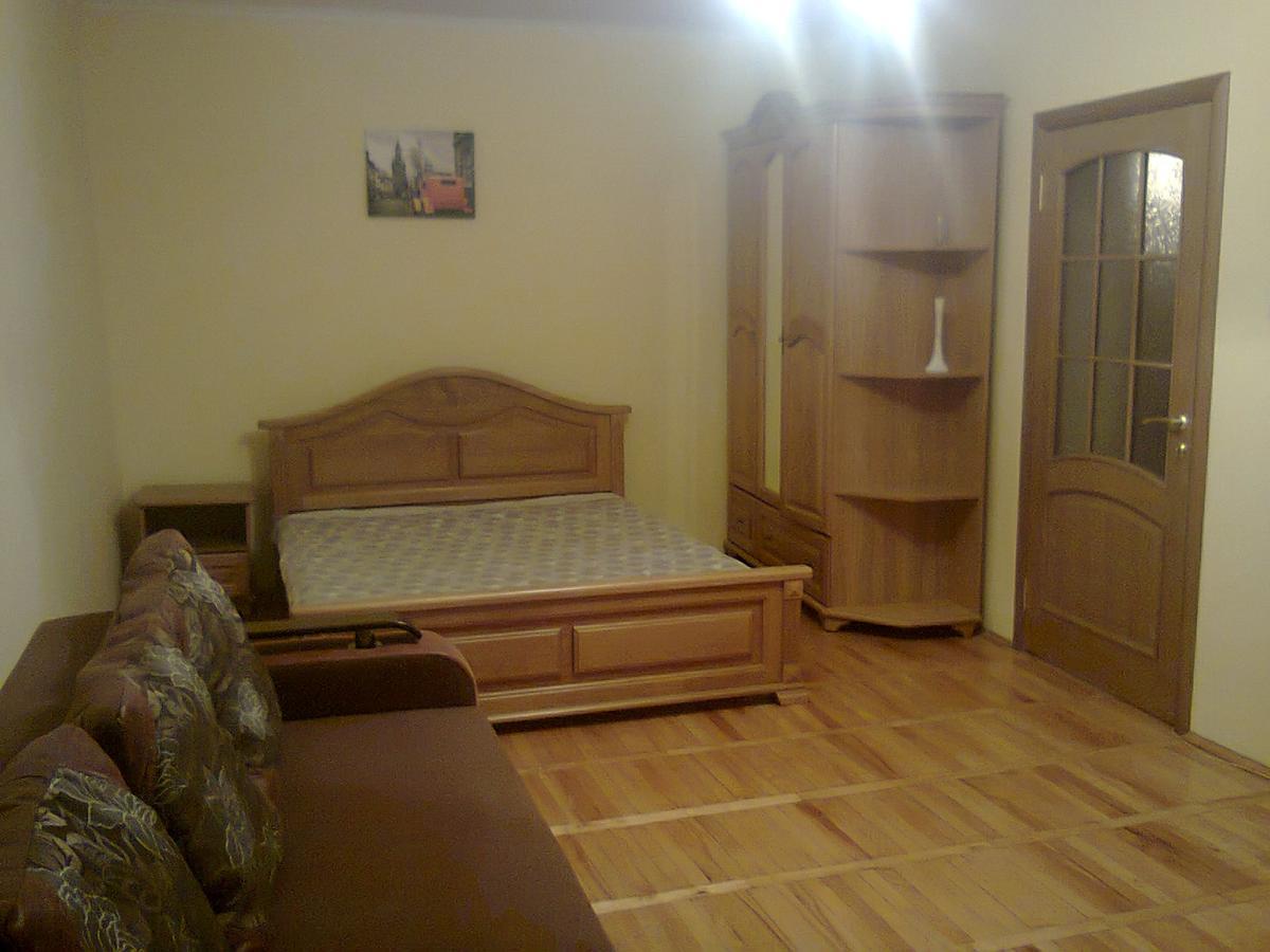 Apartment With Balcony Λβιβ Εξωτερικό φωτογραφία